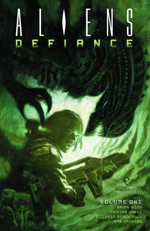 ALIENS: DEFIANCE VOL 01